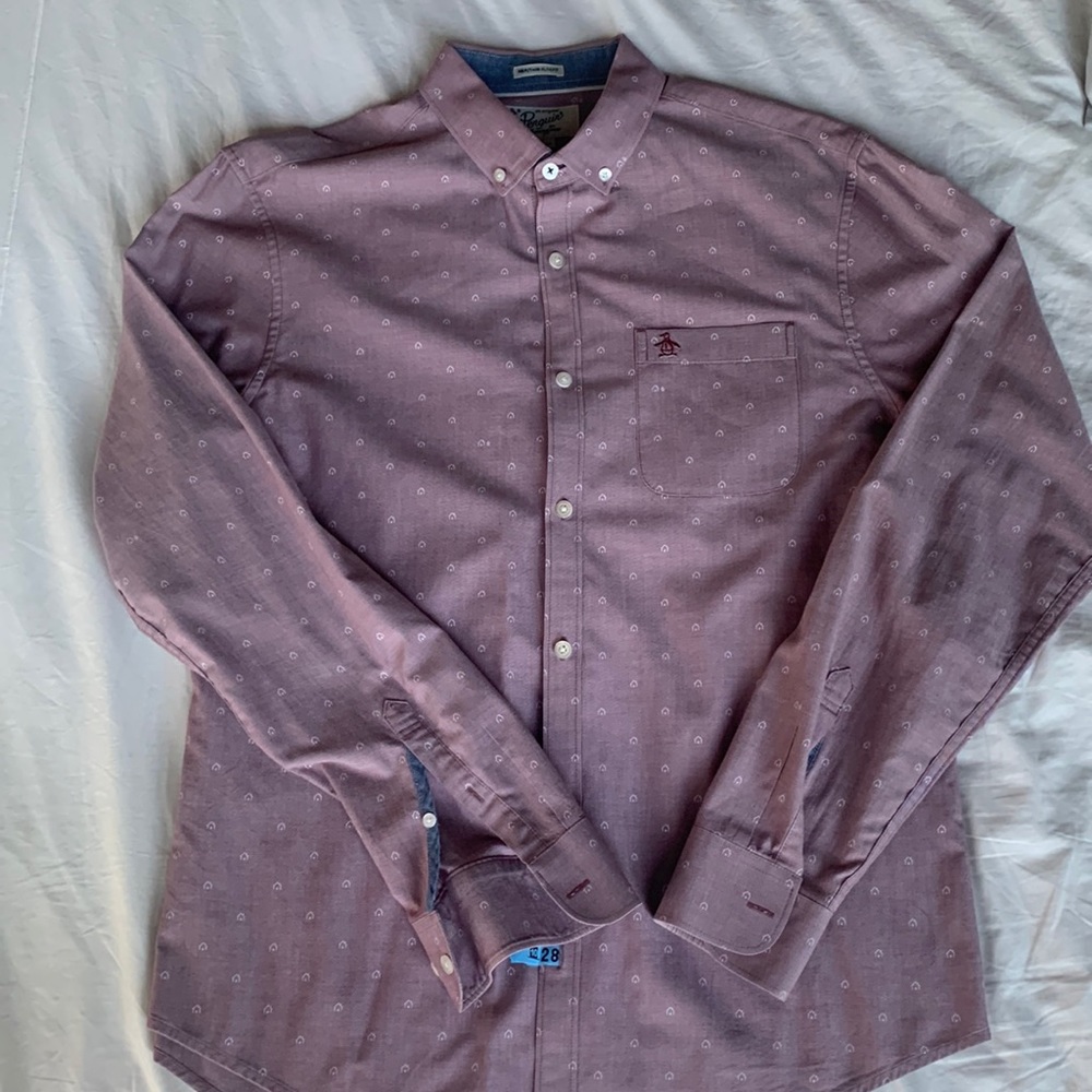 Men’s Original Penguin Casual Button Down. Size: Large